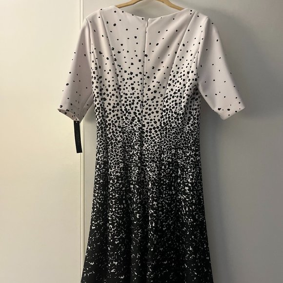 Tahari by Arthur S. Levine fit and flare dress - Picture 7 of 7